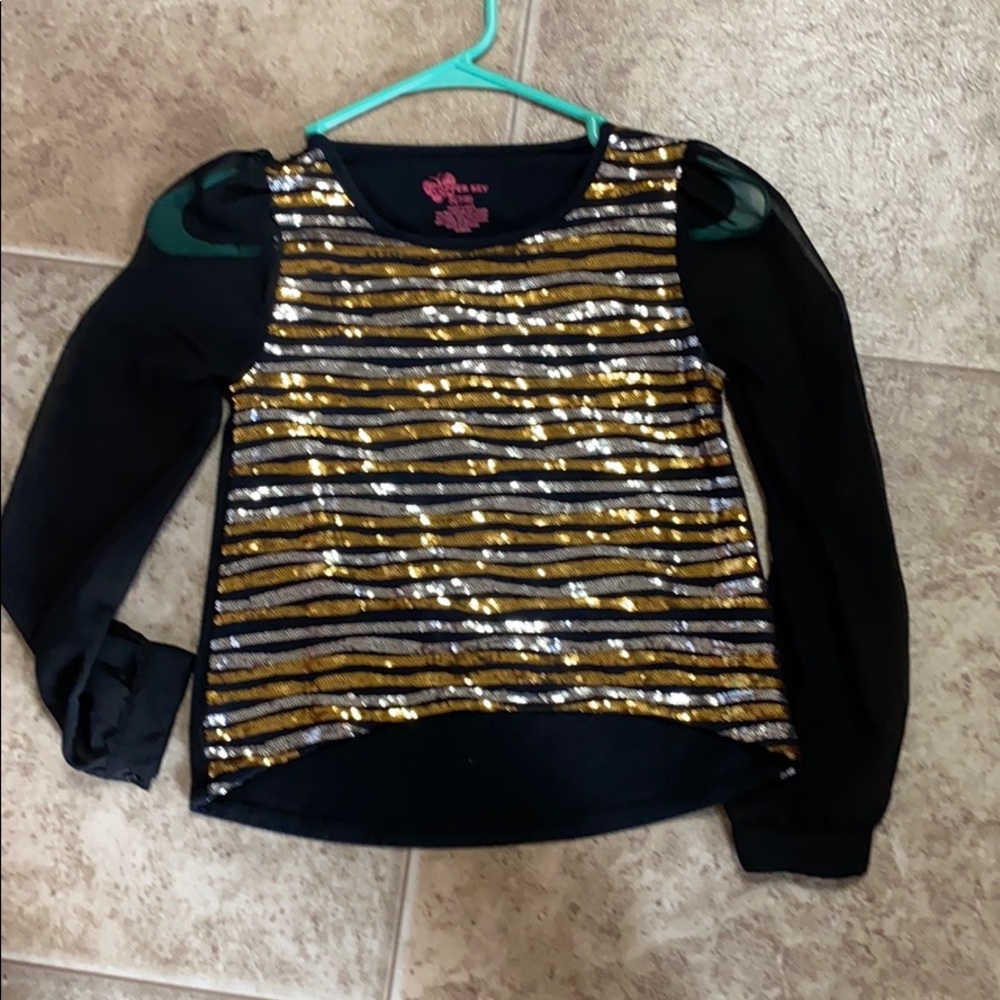 Copper key.  Sequin shirt.  Size s7/8